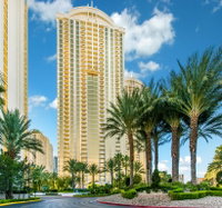  NO RESORT FEES  STRIP VIEW  MGM STUDIO-2307 Accommodation Los Angeles