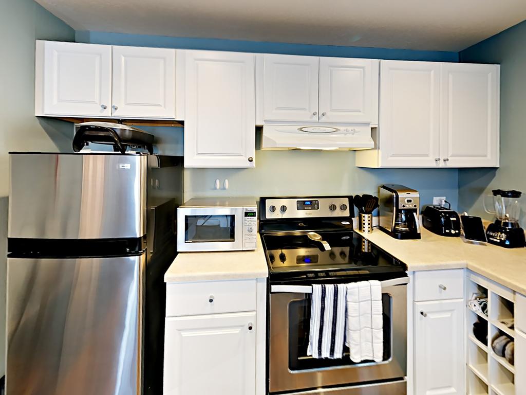 11685 Snowpeak Way Condo Unit 545 - thumb 3