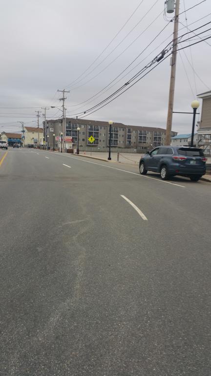 12 Ashworth Ave - thumb 3