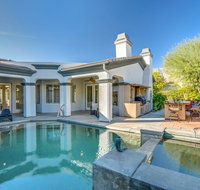 1430 Olga Way House - Accommodation Los Angeles