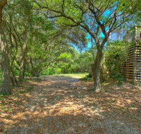 2001 - Points of Views - Accommodation Los Angeles