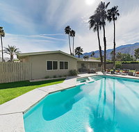 2BR/2BA Modern Retreat Pool  Spa Near Downtown Palm Springs home - Accommodation Los Angeles