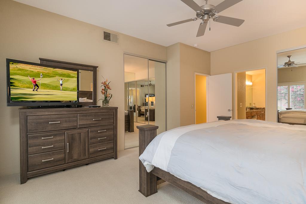 55092 Oak Tree Condo - thumb 3