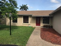 82-10SW 135AV Accommodation Los Angeles