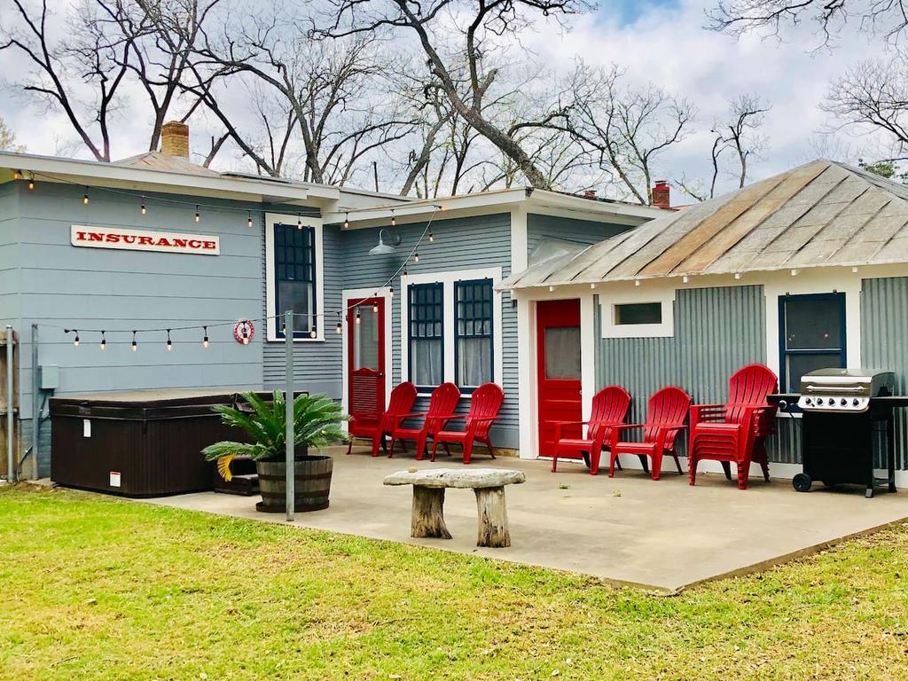 Admiral Haus- 3 Blks To Main, 4x3, Slps 10, HOT TUB - thumb 1