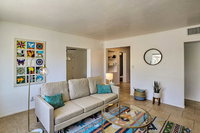 Airy Tucson Home - 1.5 Mi to Dwntn 3 Mi to U of A Accommodation Los Angeles
