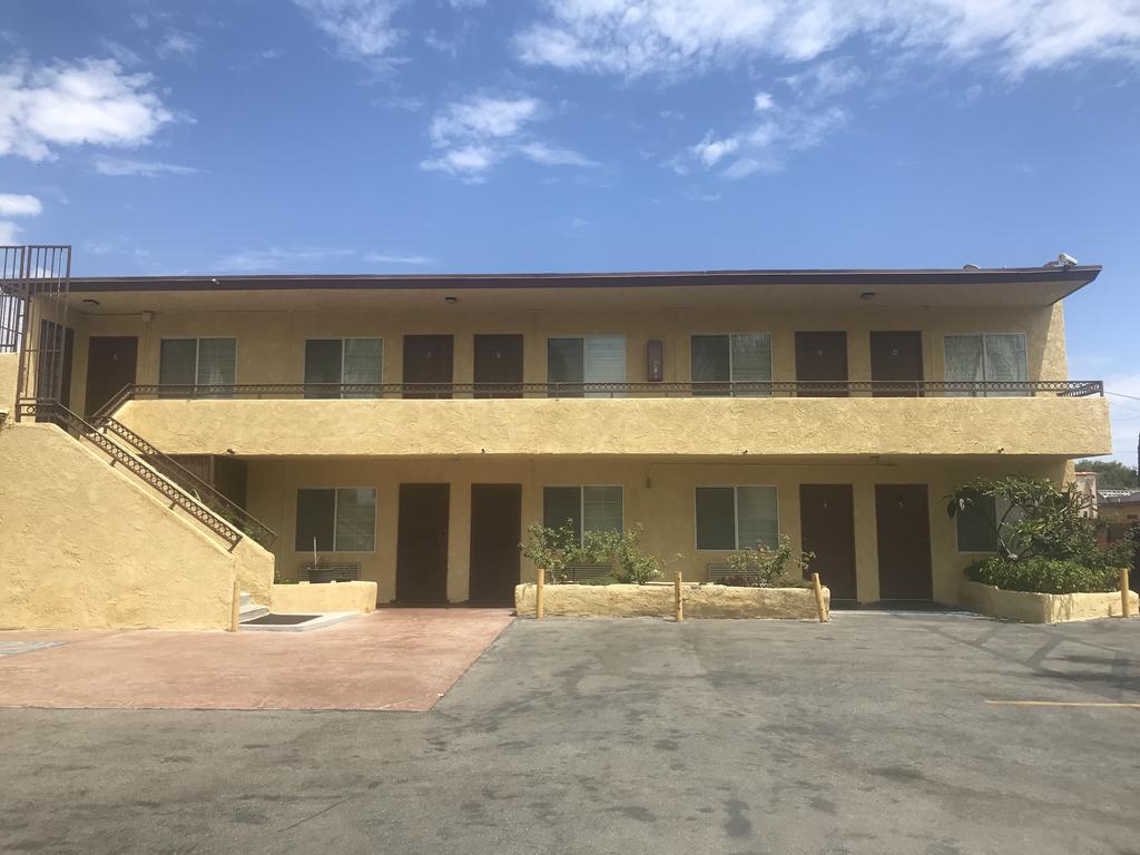 All 8 Motel - thumb 2