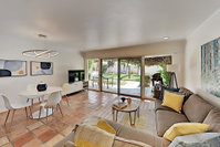 All-Suite Coco Cabana Villa with Pool  Tennis condo Accommodation Los Angeles