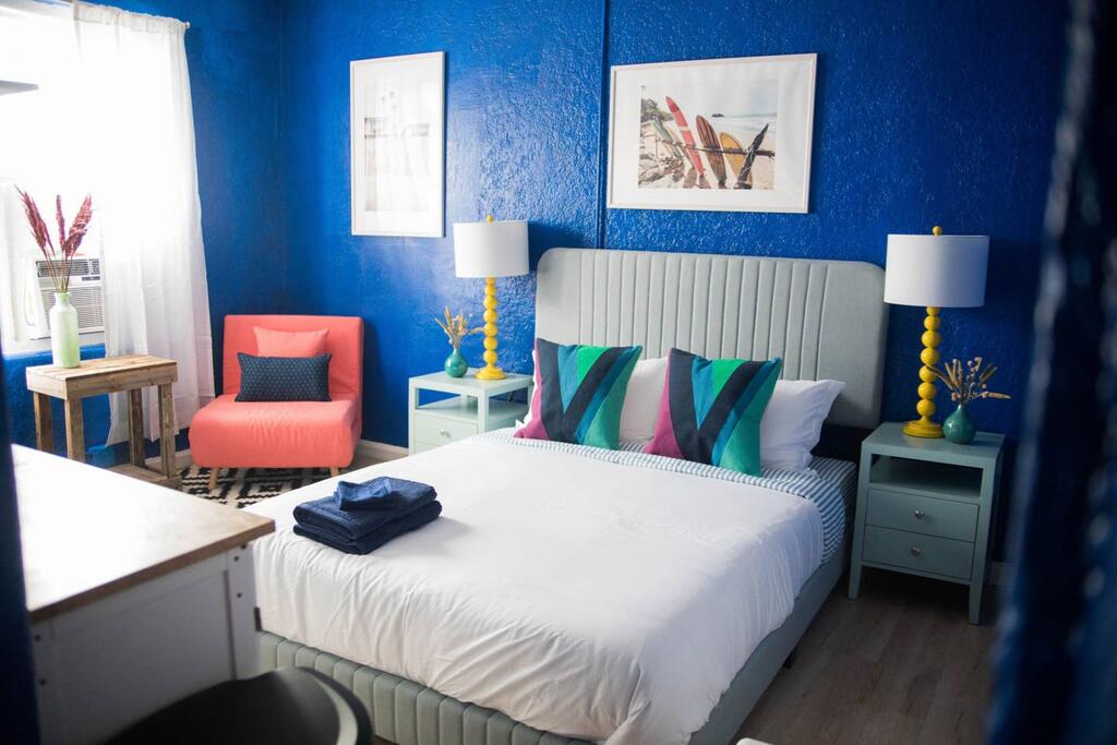 Amazing Studio In Beverly Boulevard Sleeps 3 - thumb 0