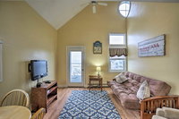 Apartment with Ocean Views - Walk to Hampton BCH Accommodation Los Angeles