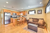 Apt w/ Patio  Grill 3 Blocks to Boardwalk Accommodation Los Angeles