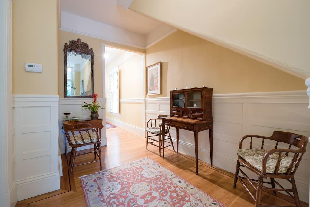 Ashbury Heights Elegant Flat - thumb 2