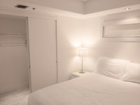 Bayshore Three-Bedroom Apartment 3935 Accommodation Los Angeles