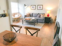 Beach Haven - WalkScore 92  Parking Included Accommodation Los Angeles