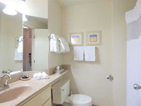 Book Williamsburg Hotels, Accommodation Los Angeles Accommodation Los Angeles