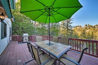 Beautiful Lake Arrowhead Home with 2 Decks  Views Accommodation Los Angeles