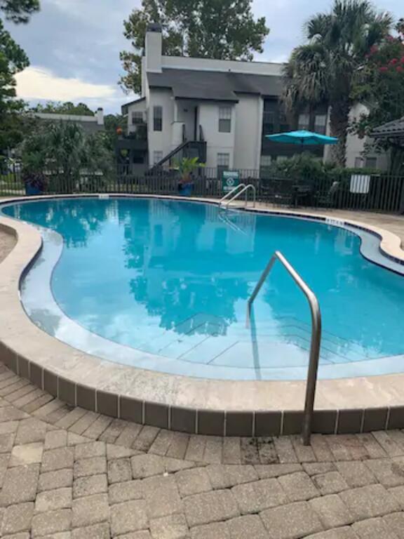 Beautiful Room By The Beach - thumb 3