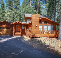 Beaver Pond Northstar Luxury Chalet with Hot Tub - Accommodation Los Angeles