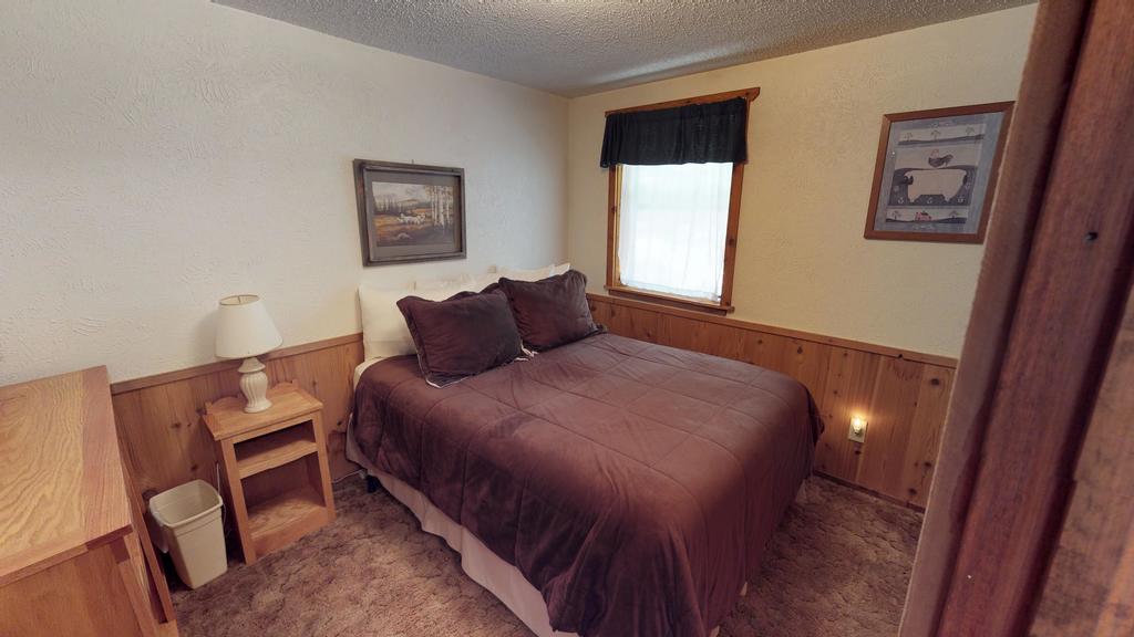 Birdwell Sheep Camp In Upper Valley - thumb 2