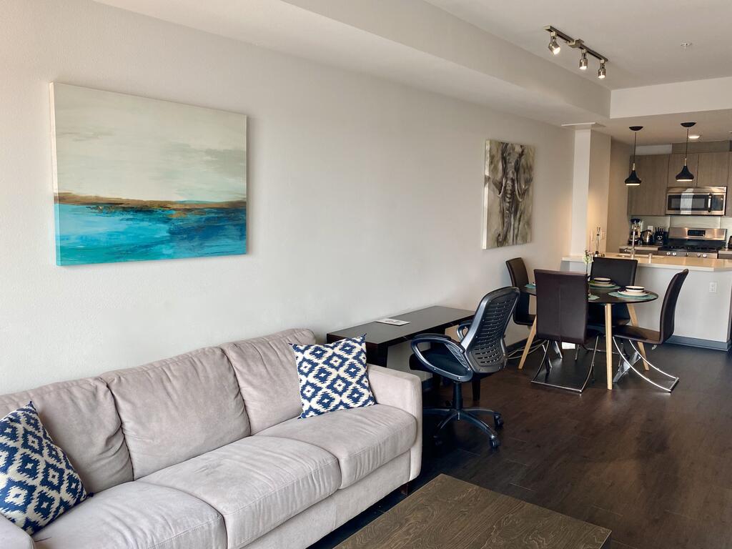BoykaStays : Furnished Apartments On Spring Street ( Chinatown )