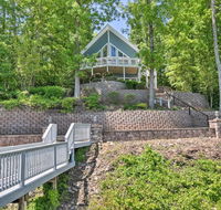 Bracey Home on Lake Gaston - Furnished 2-Story Dock - Accommodation Los Angeles