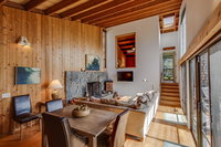 Captain's Cabin Accommodation Los Angeles