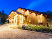 Castle Butenham Accommodation Los Angeles