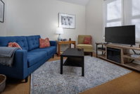 Castle Cottage Accommodation Los Angeles
