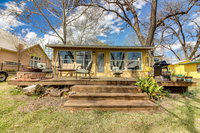 Catfish Cove Accommodation Los Angeles