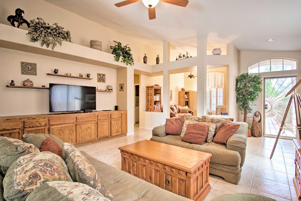 Chandler Home W/Pool & Hot Tub, Mins To I-10! - thumb 2