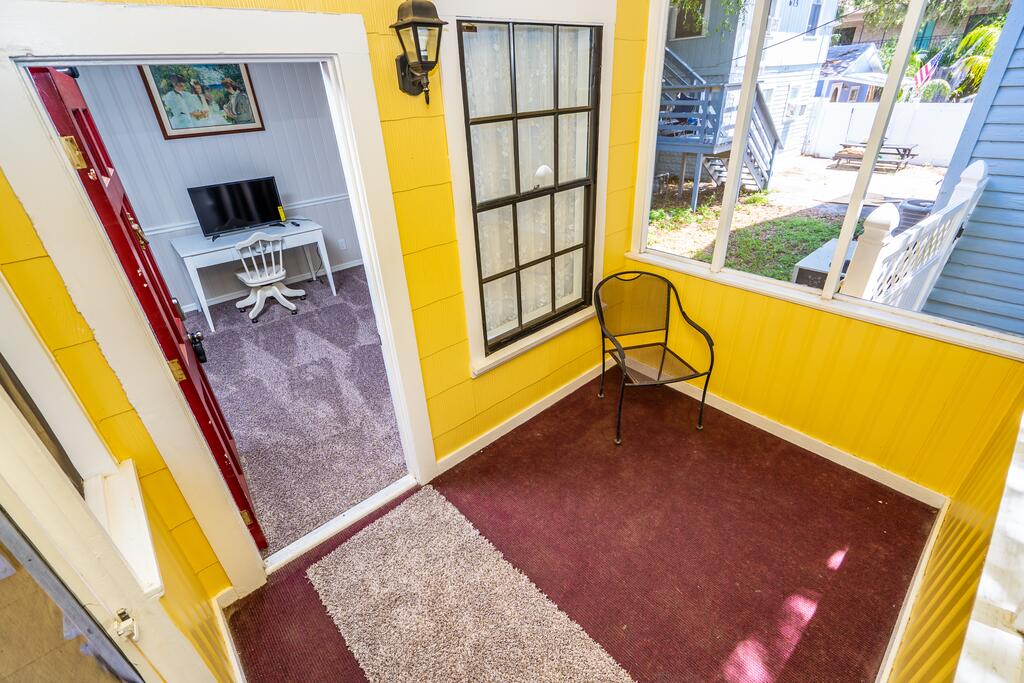 Charming 100-Year-Old Cottage-Great Value! - thumb 2