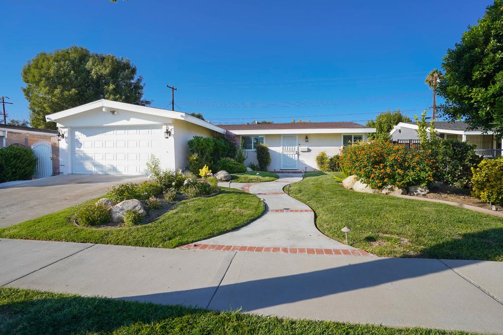 Charming Home - thumb 0