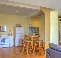 Charming Marshallberg Apt with Water Views and Dock - Accommodation Los Angeles