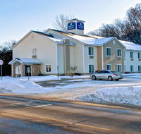 Cobblestone Inn  Suites - Durand - Accommodation Los Angeles