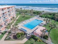 Cocoa Beach Towers Accommodation Los Angeles