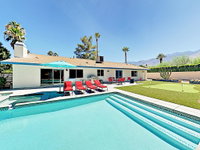 Contemporary Home Home Accommodation Los Angeles