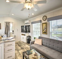 Cottage on 100 Acres Near Elk Mtn Ski Resort - Accommodation Los Angeles