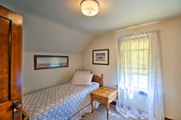 Book Two Rivers Hotels, Accommodation Los Angeles Accommodation Los Angeles