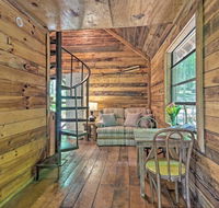 Creekside' Cabin with Deck in Pisgah Forest - Accommodation Los Angeles
