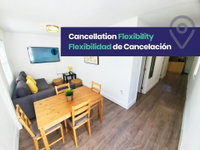 Cute Quiet  Walkable - Free Trolley on Street Accommodation Los Angeles