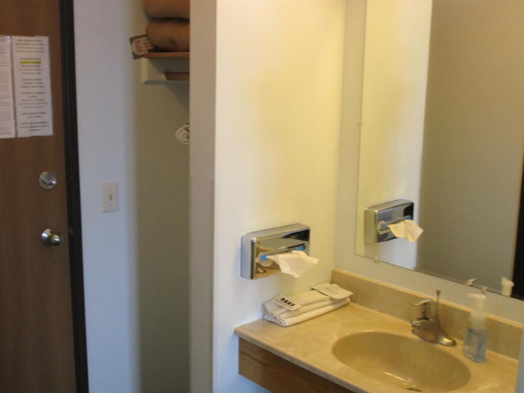 Dakota Country Inn - thumb 3