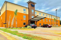 Days Inn  Suites by Wyndham Horn Lake / Graceland Area Accommodation Los Angeles