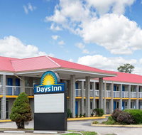 Days Inn by Wyndham Richmond - Accommodation Los Angeles