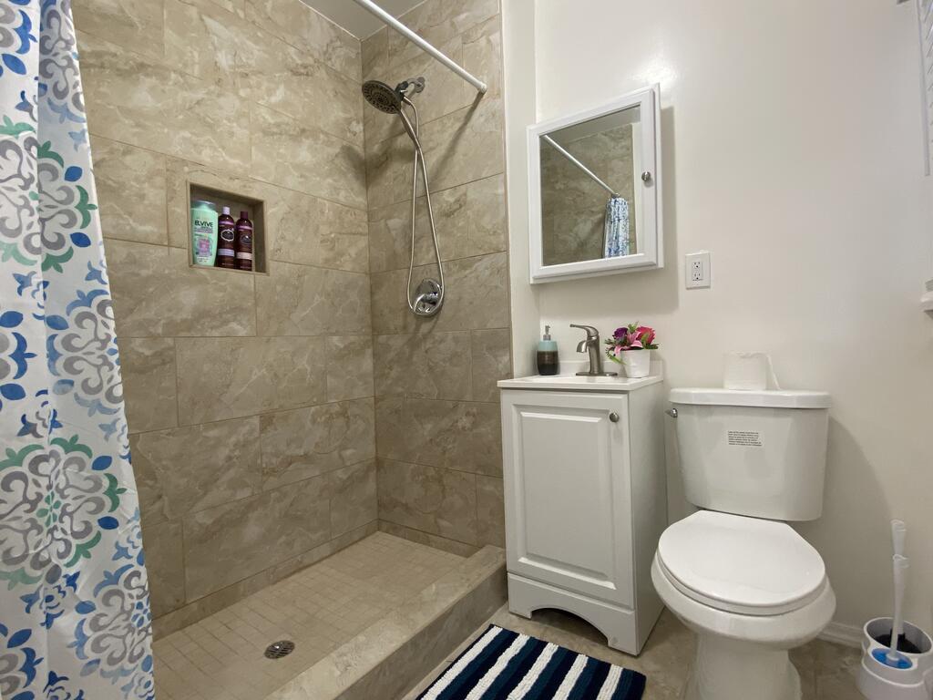 DEAR HOUSING LLC 1600 - thumb 3