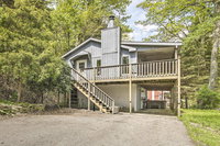 Deep Creek Lake Cottage with Hot Tub Billiards Accommodation Los Angeles