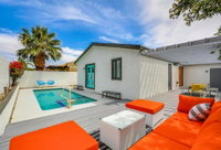 Desert Style Accommodation Los Angeles