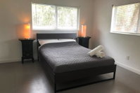 Design District big 2brn/2bth big yard  parking Accommodation Los Angeles