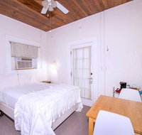 Dragonfly Cottage 1 of 5 listings downtown - Accommodation Los Angeles