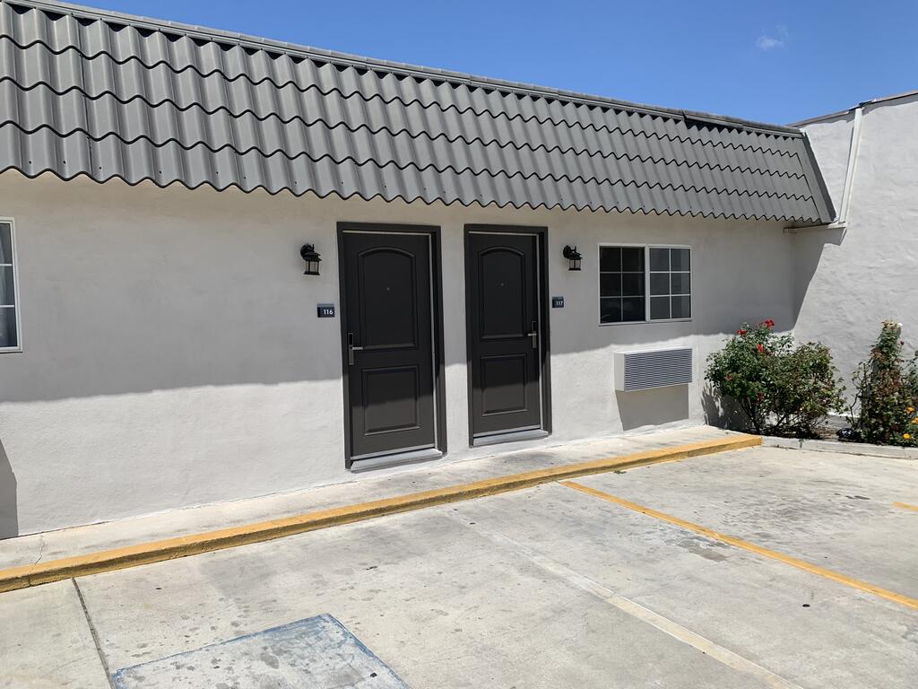 Empire Inn - thumb 2