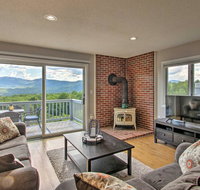 Family Condo with Mtn Views  Community Pool - Accommodation Los Angeles